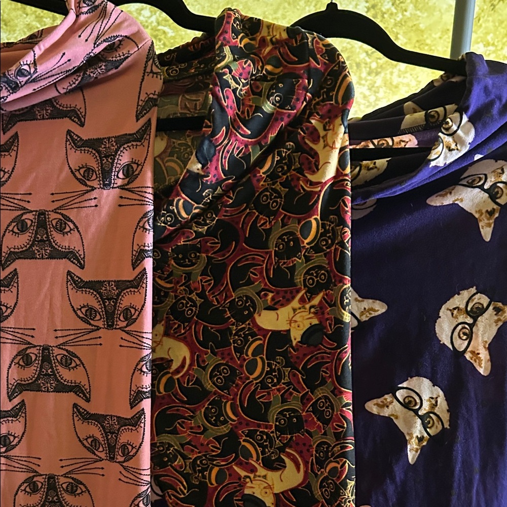 Lot of 3 Gently Loved TC LuLaRoe Misc Cat Leggings. See pics for patterns.